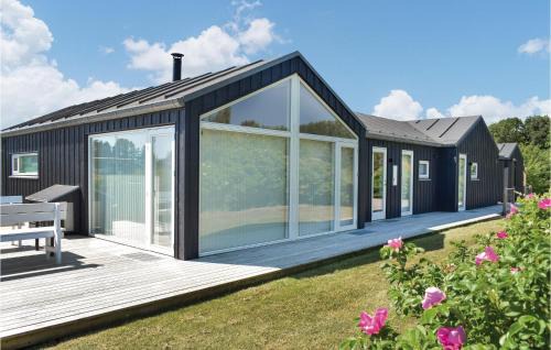 Lyngsbæk Strand House | Holiday Home Ebeltoft With A Fireplace 9