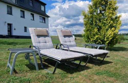 Kleinlangenfeld House | Holiday home Eifelhome in Germany