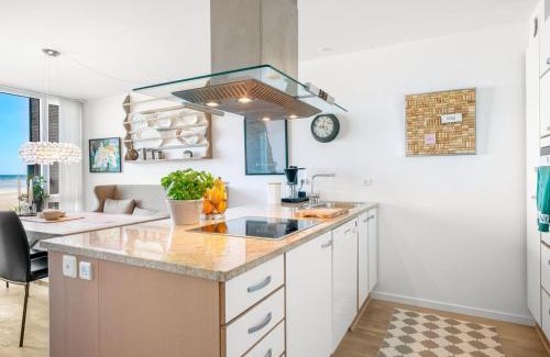 Oster Hurup House | Holiday Home Eleanore - 25m from the sea by Interhome