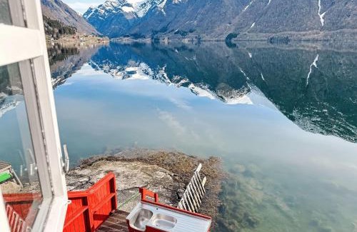Balestrand House | Holiday Home Elghytta by Interhome