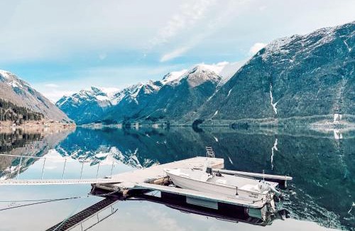 Balestrand House | Holiday Home Elghytta by Interhome