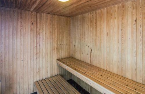 Vang House | Holiday Home Eliene - 400m from the sea by Interhome