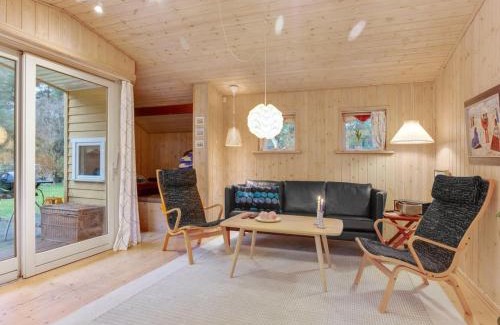 Strandby House | Holiday Home Eljena - 600m from the sea by Interhome