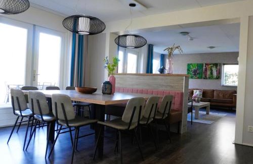 Vlagtwedde House | Holiday Home Ellersinghuis by Interhome