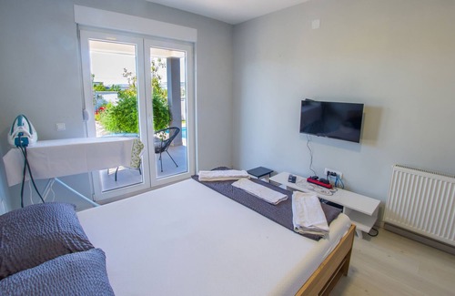 Blagaj House | Holiday Home Endless Summer