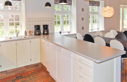 Vragard House | Holiday Home Engsvinget Højer X