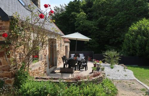 Ploumilliau House | Holiday Home Entre Terre et Mer by Interhome