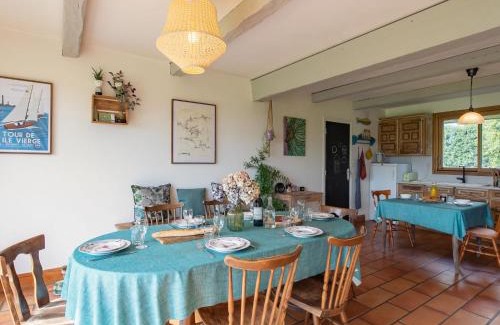 Plounevez-Lochrist House | Holiday Home Feliz Breizh by Interhome