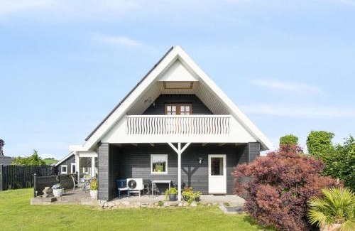 Frørup House | Holiday Home Fentje - 200m from the sea by Interhome