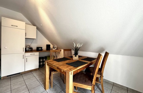 Schierke House | Holiday Home 'Ferienwohnung Hirschwechsel' with Balcony and Wi-Fi