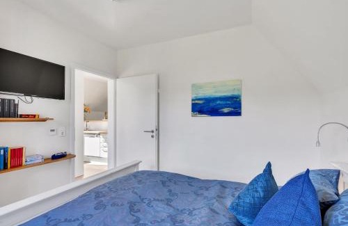 Bad Arolsen House | Holiday Home Ferienhaus Bude 92 by Interhome