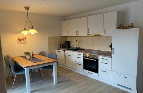 Ellenberg House | Holiday home Fischers Hütte, Apartment Hering
