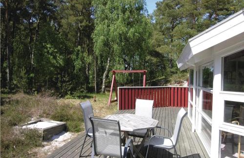 Spidsegard House | Holiday Home Fjælstaunijn Nexø V