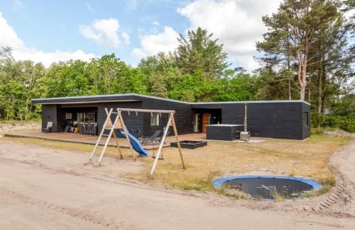Helberskov Strand House | Holiday Home Florida - from the sea by Interhome