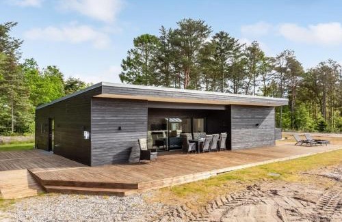 Helberskov Strand House | Holiday Home Florida - from the sea by Interhome