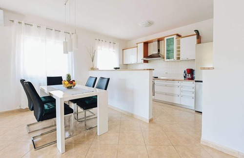 Vizinada Villa | Holiday home for 5 with private pool in Vižinada