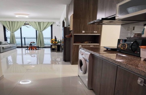 Gelang Patah Apartment | Holiday Home@Forest City~TV Box~2B1B 4-6pax 1618