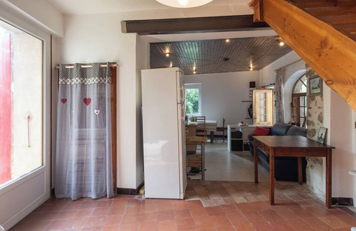 Laurac-en-Vivarais House | Holiday Home 'Maison De Village - L'Externat' with Private Terrace, Wi-Fi and Air Conditioning