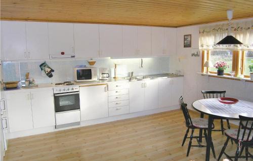 Hagaby House | Holiday Home Fyrvägen Löttorp