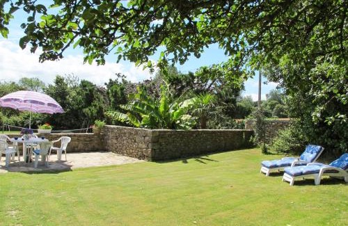 Ploumilliau House | Holiday Home Gîte Triskell by Interhome