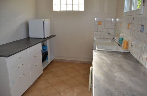 La Baconniere House | Holiday Home 'Gite Sublime Campagne' with Private Terrace, Private Garden and Wi-Fi