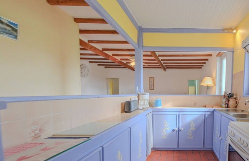 Riberac House | Holiday Home 'Gîte La Faurie' with Private Terrace and Private Garden