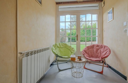 Riberac House | Holiday Home 'Gîte La Faurie' with Private Terrace and Private Garden