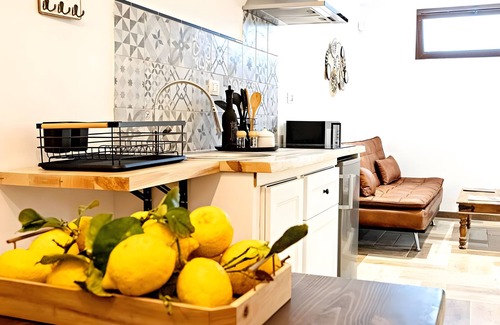 Alghero House | Holiday Home 'Giulia' with Shared Pool, Wi-Fi and Air Conditioning