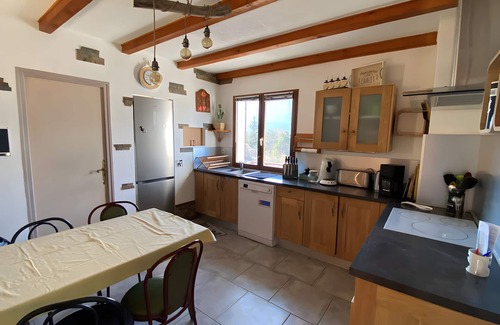 Pra Loup House | Holiday Home 'Grand Chalet Jourdan' with Mountain View, Private Terrace and Wi-Fi