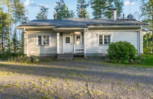 Hiukkajoki House | Holiday Home Haapaniemi by Interhome