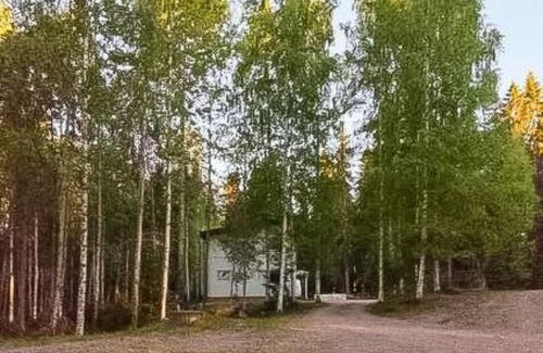 Rautalampi House | Holiday Home Halmesaari by Interhome