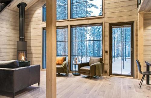 Sirkka House | Holiday Home Hankielämä a by Interhome