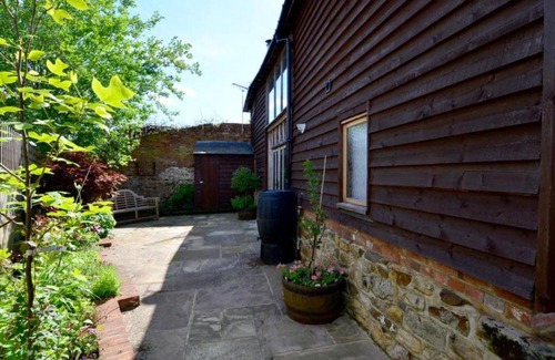 Cranbrook House | Holiday Home Hartley Dyke Barn by Interhome