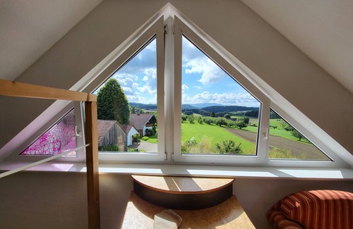 Freiamt House | Holiday Home 'Haus Mit Schwarzwaldblick' with Private Terrace, Balcony and Wi-Fi