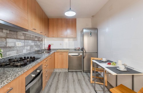 Santiago de la Ribera House | Holiday Home 'Hygee' with Private Terrace, Wi-Fi and Air Conditioning