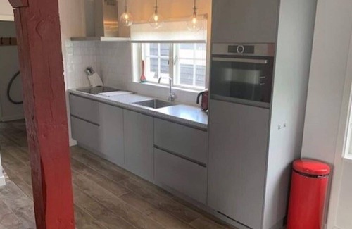 Den Hoorn House | Holiday Home in Texel near Sandy Beaches
