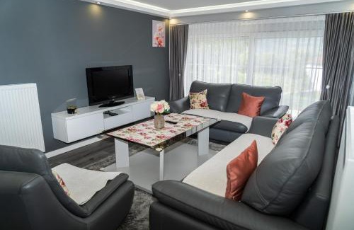 Trn House | Holiday Home IFI