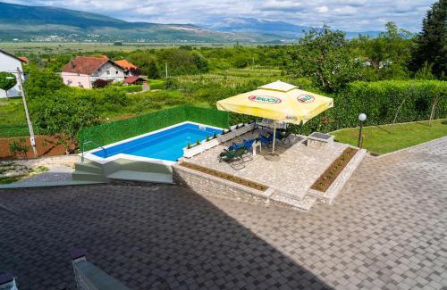 Trn House | Holiday Home IFI