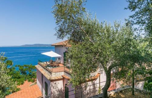 Monte Argentario House | Holiday Home Il Sorriso by Interhome