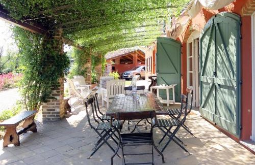 Capriglio House | Holiday Home Il Marchese del Grillo by Interhome