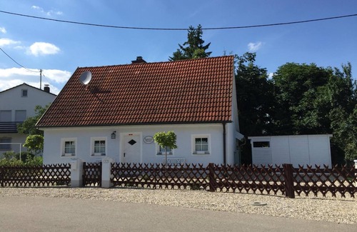 Pforring House | Holiday Home 'Ilmhaus' with Wi-Fi