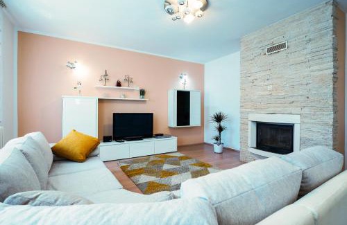 Susnjevica Villa | Holiday home in Šušnjevica with swimming pool