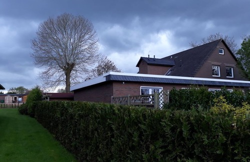 Tossens House | Holiday home in a quiet location in the center of Nordseebad Tossens