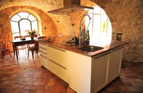 Lentilleres House | Holiday Home in Ardèche – Private Pool, Peaceful Setting, Pets Welcome