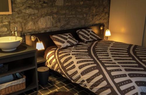 Hastiere-Lavaux House | Holiday Home in Ederbergland near Knebelsrod