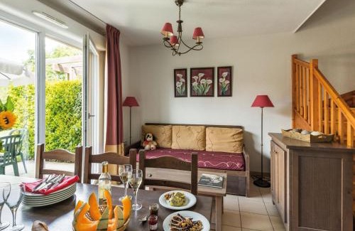 Bergerac House | Holiday Home in Bergerac near Château de Bridoire