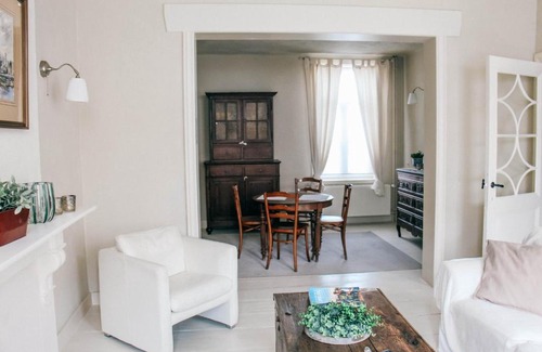 Oud-Rekem House | Holiday Home 'In De Roos'