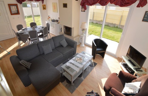 Denneville House | Holiday Home in Denneville by the Sea