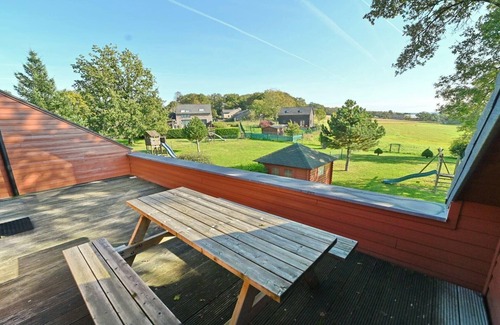 Bohon House | Holiday Home in Durbuy with Garden & BBQ