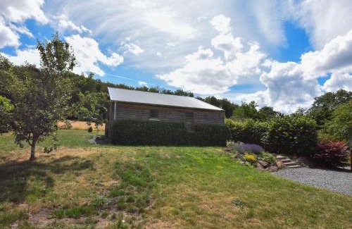 Berlingen House | Holiday Home in Forest with Terrace & BBQ